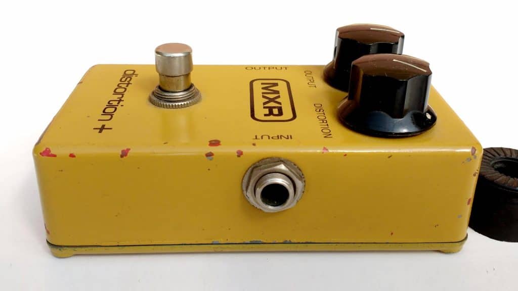 MXR Distortion+ (but why the colour?)